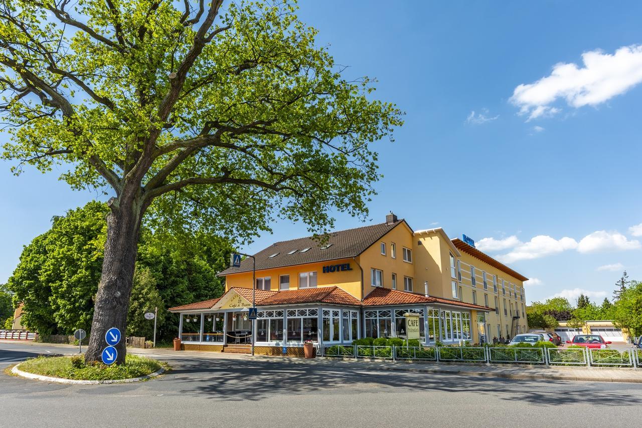 Komfort-Hotel Katerberg Люхов Екстериор снимка